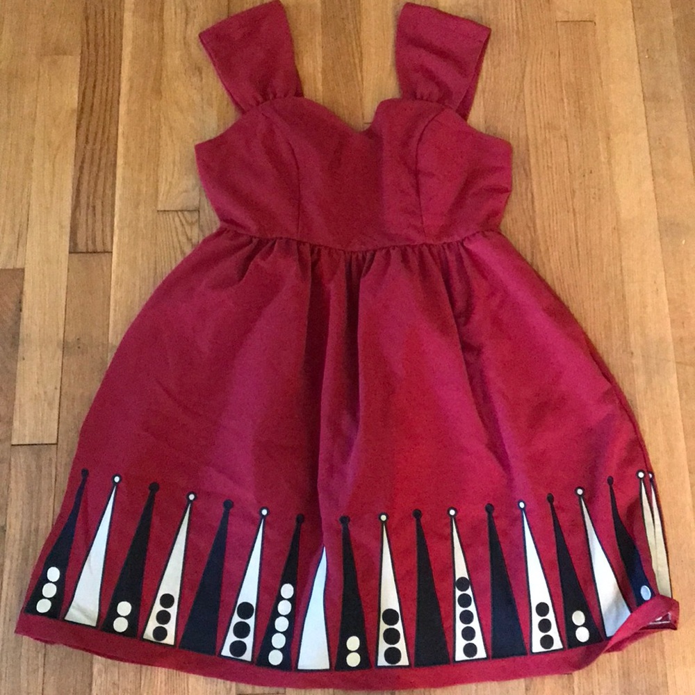 Backgammon dress